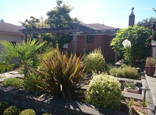 5623 47th Ave SW, Seattle, WA 98136