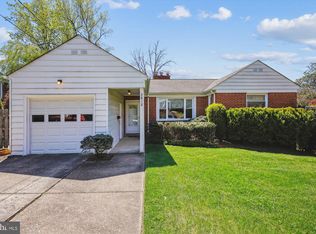 2818 Spencer Rd, Chevy Chase, MD 20815