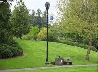 9605 NE Mason St, Portland, OR