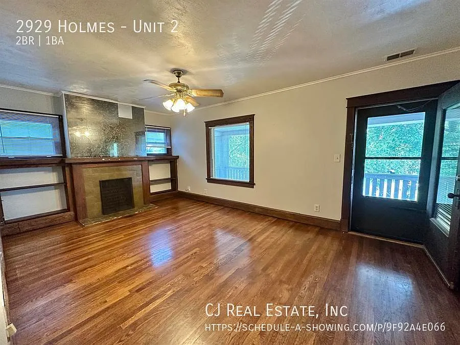 2 bed, $925 — Photo 2