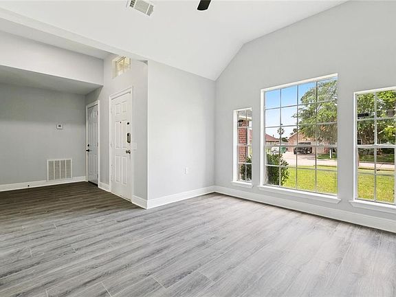 4th image of 61 Shearwater Dr