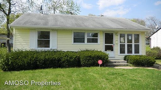 2nd image of 10425 Renfrew Dr