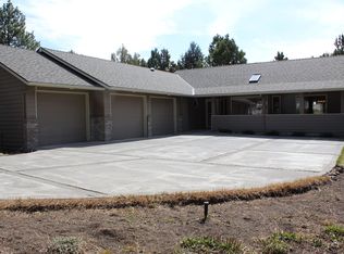 1199 NW Redfield Cir, Bend, OR 97703