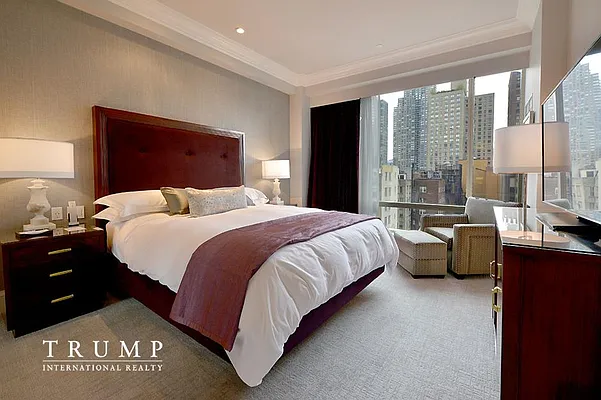 Sold by Trump International Realty | media 9