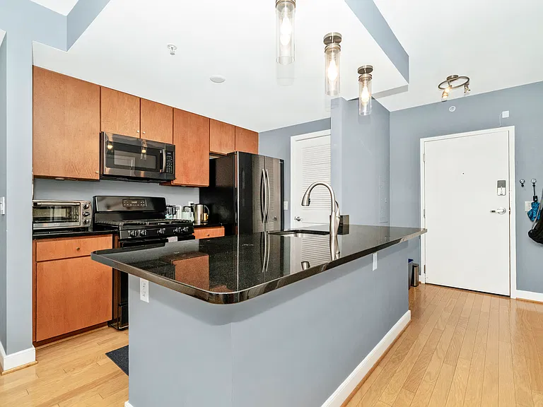 1117 10th St NW #1009 — Photo 7