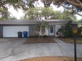 2246 Nolan Dr, Largo, FL 33770