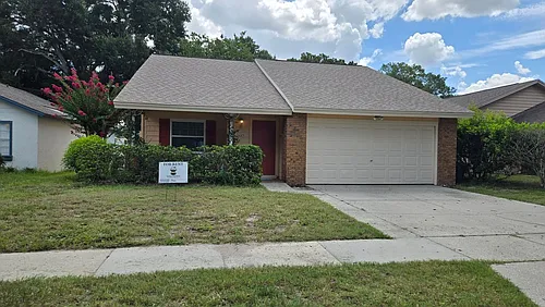 1657 Tremont Ln Photo 1