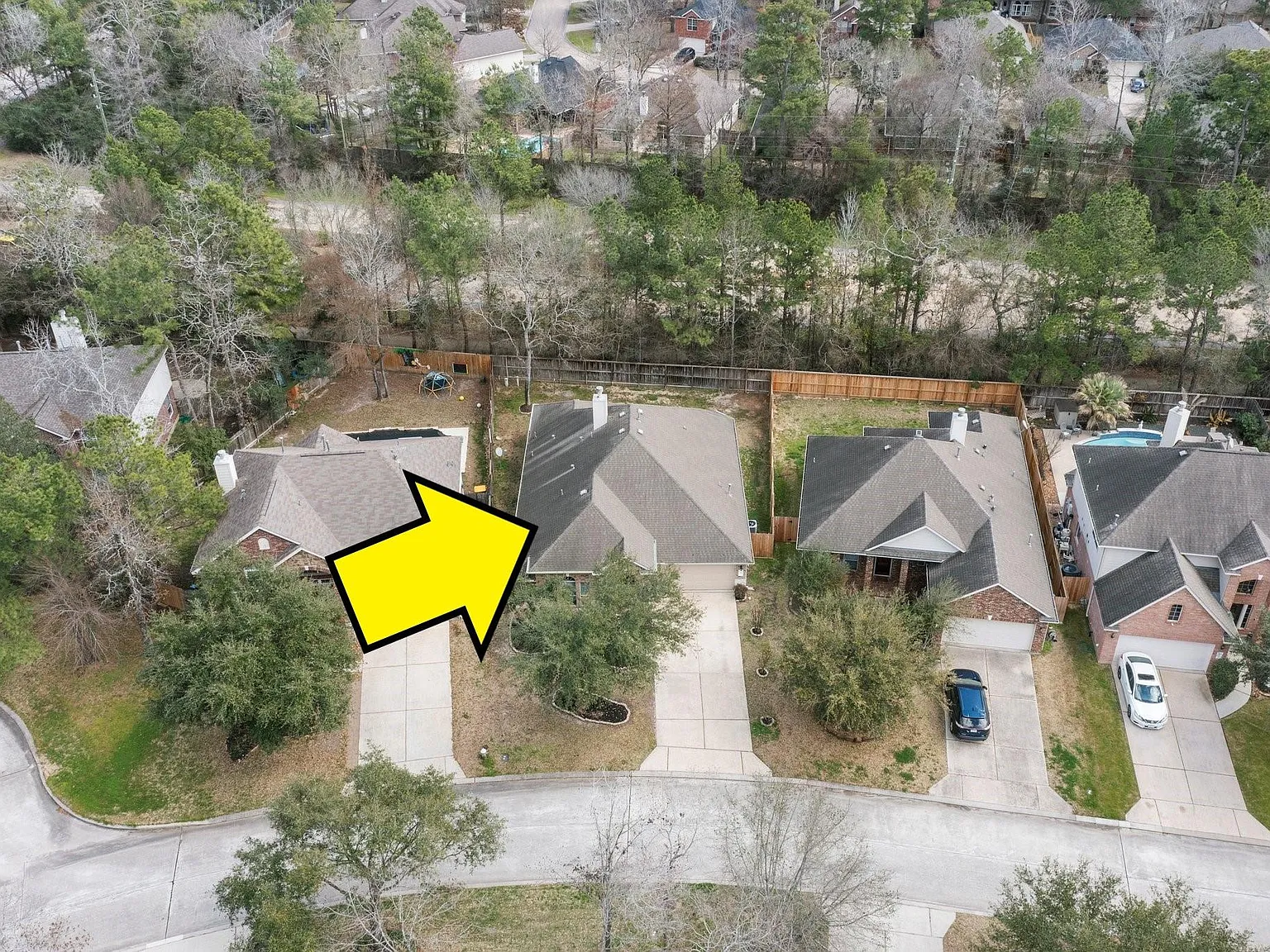 4 bed, 2.0 bath, 2175 sqft, $3,000 — Photo 3