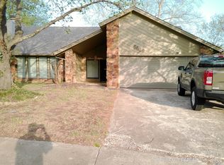 6609 S Birch Ave, Broken Arrow, OK 74011