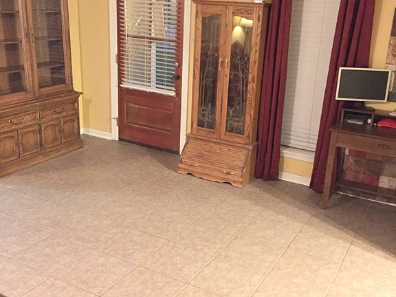 4th image of 24605 Edmund Dr