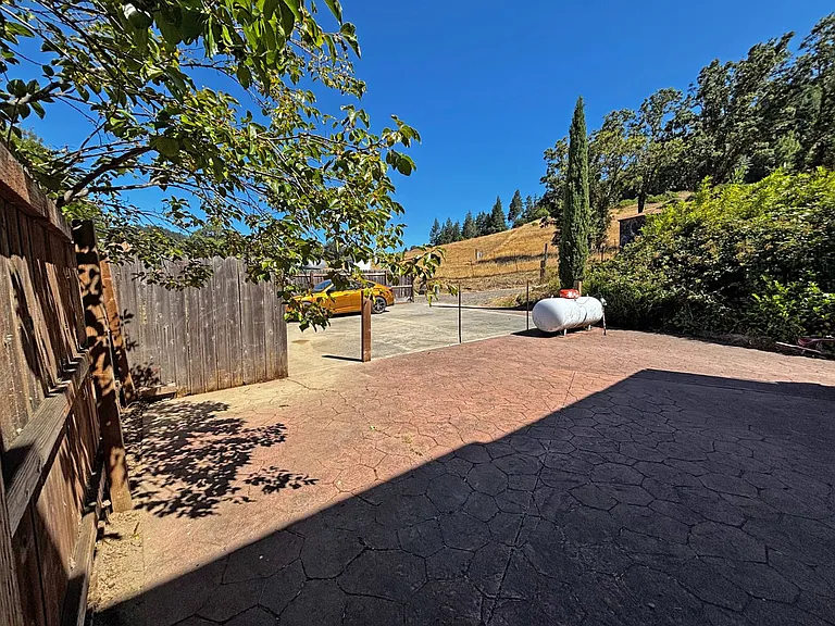 1600 Fort Bragg Rd #2 — Photo 30