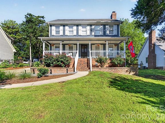 2nd image of 2025 Hilltop Rd