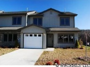 26 Leaf Ln #LIVE, Clyde, NC 28721