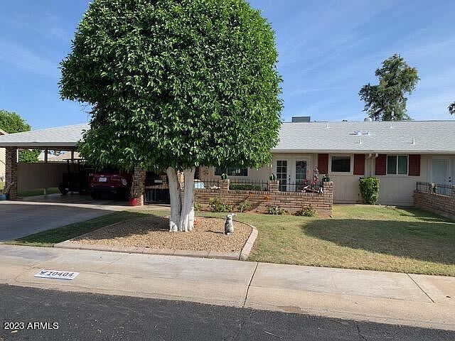 1st image of 10404 W Camelot Cir