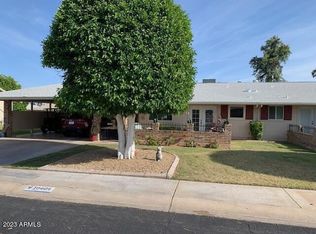 10404 W Camelot Cir, Sun City, AZ 85351