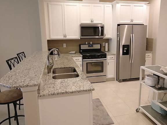 3rd image of 7933 Loren Cove Dr