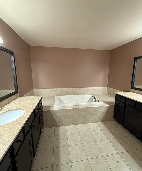 134 Carriage Ct — Photo 12