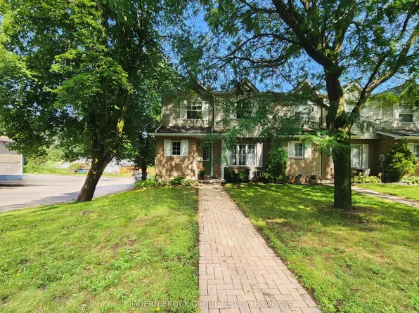 516 King St W, Brockville, ON K6V 3T2