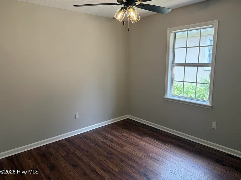 2961 Pointewest Dr — Photo 17