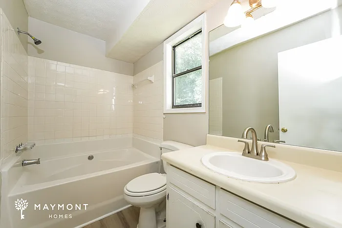 5975 Wellborn Trl — Photo 13