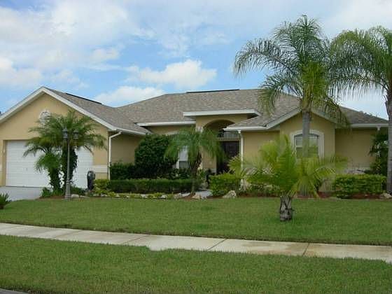 1st image of 455 E Key Lime Sq SW