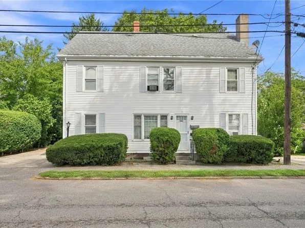 41 Mount Hope Ave, Bristol, RI 02809