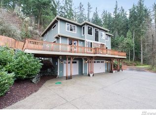 11207 McCutcheon Rd E, Bonney Lake, WA 98391