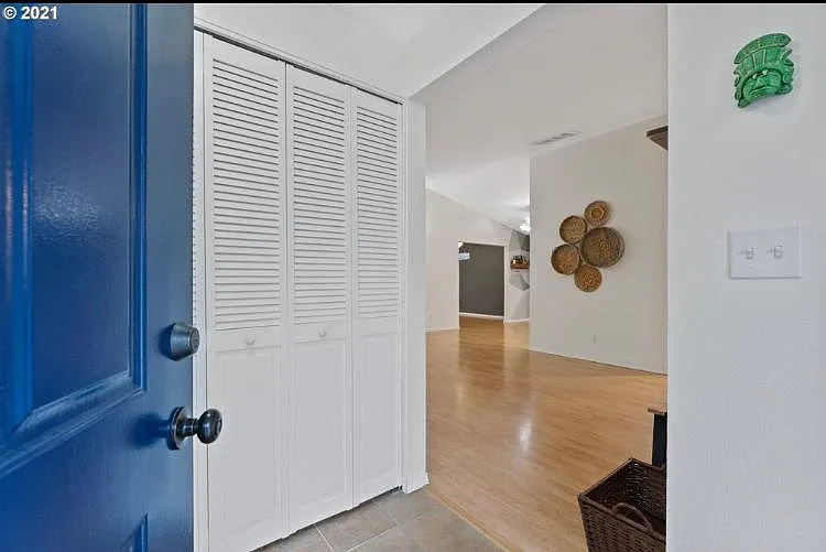 20380 SW Clarion St — Photo 3