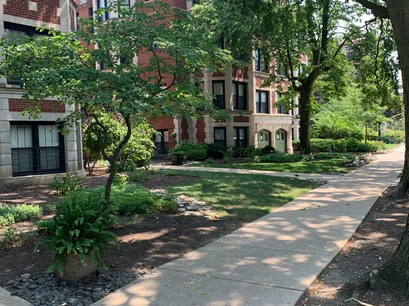 7631 N Eastlake Ter APT 1B, Chicago, IL 60626