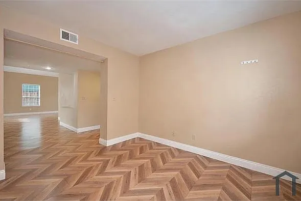 1585 Foxwood Dr — Photo 21
