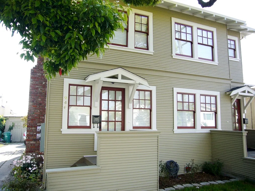 2 bed, 1000 sqft, $3,380 — Photo 1