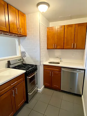 Rented by Bold New York | media 12