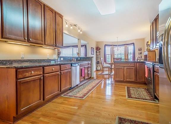 4th image of 6079 Northridge Hills Dr