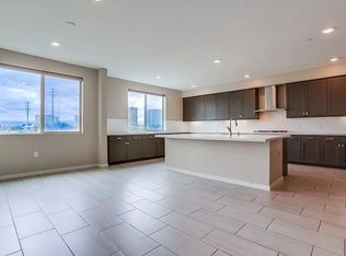 208 Tribeca, Irvine, CA 92612