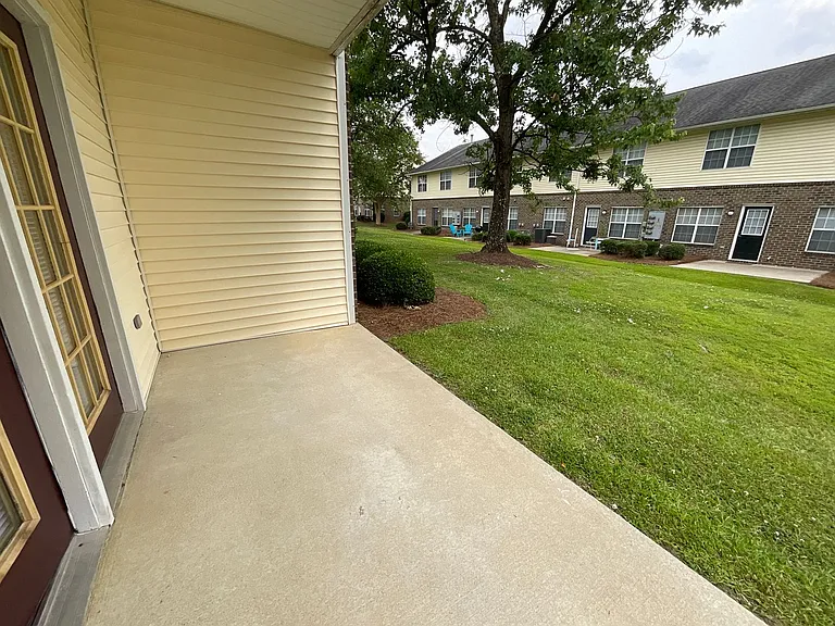Meridian Park Apartments — Photo 199