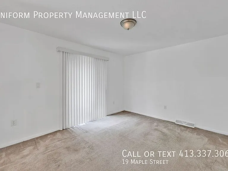 19 Maple St — Photo 34