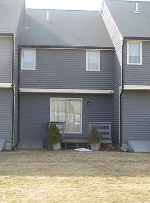 2nd image of 311 Maple Brook Rd