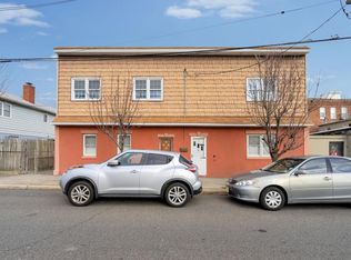 75 E 19th St, Bayonne, NJ 07002