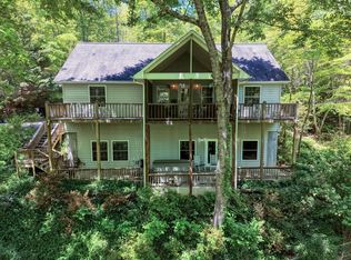 1903 Bell Eagle Dr, Hiawassee, GA 30546