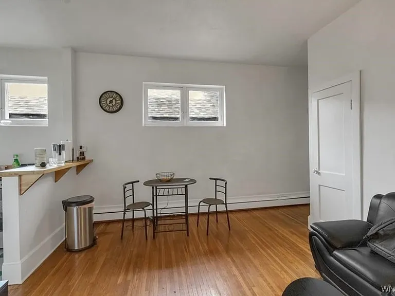 153 Allen St — Photo 8