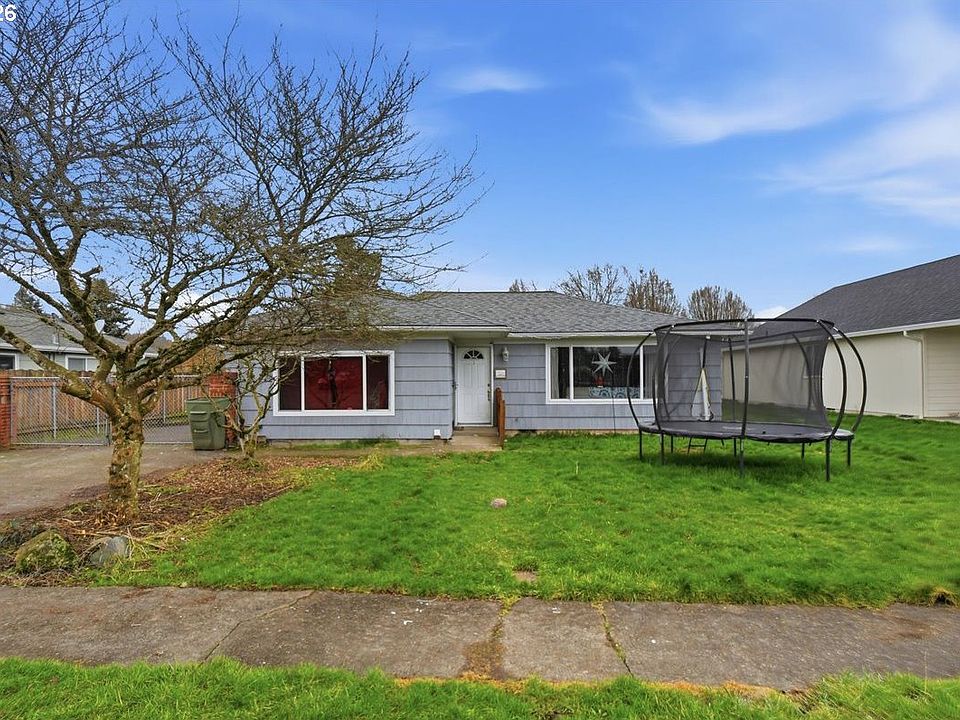 1st image of 2249 36th Ave