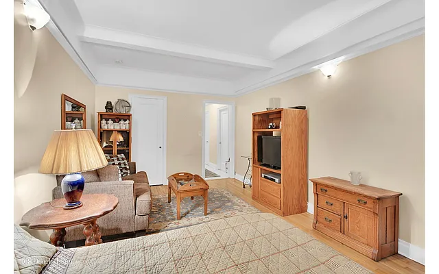 Sold by Douglas Elliman | media 13