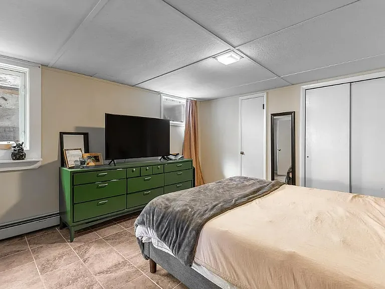1343 Harris St #2 — Photo 8