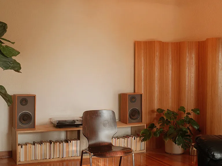 423 S Indiana St — Photo 52