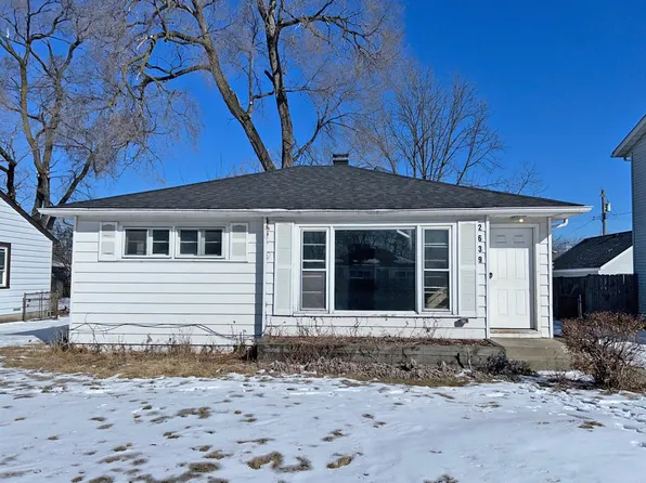 2639 Glenwood St, Highland, IN 46322