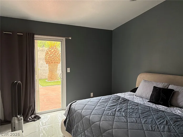 4402 Cassandra Dr — Photo 13