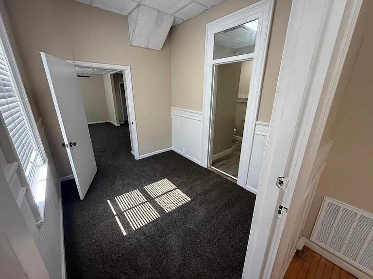 952 Georgia Ave #13 — Photo 6