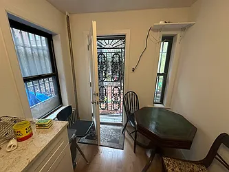 Rented by Ready Group