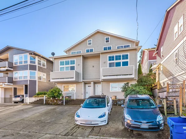 166 Florentia St #A, Seattle, WA 98109