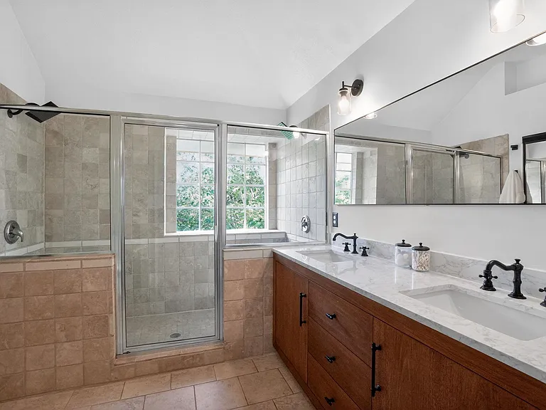 8113 Willet Trl — Photo 18